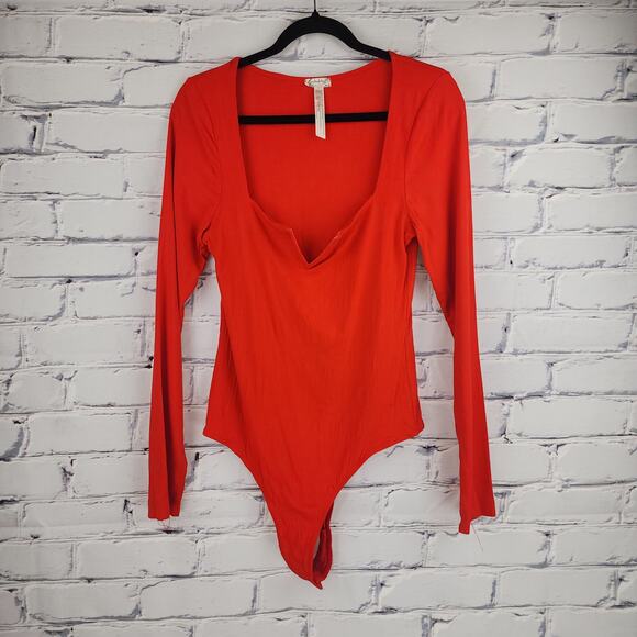 Free People Intimately Bodysuit Womens LG Thong deep split Neckline long sleeve - Picture 1 of 9